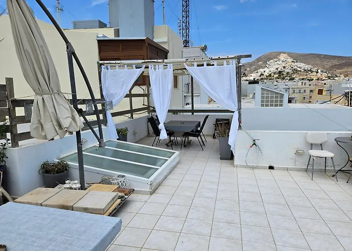 Maria\'S Rooms Syros
